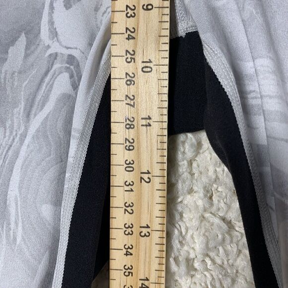 Athleta‎ Marble Salutation High Rise Multicolor Leggings Women’s Size Small - Picture 10 of 11